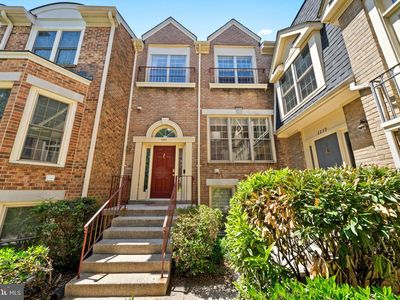 2237 Kings Garden Way
