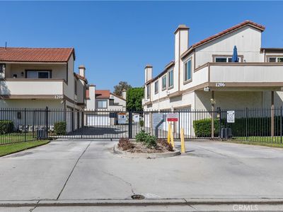 1228 S Cypress Ave