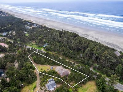 5943 NW Pacific Coast Hwy