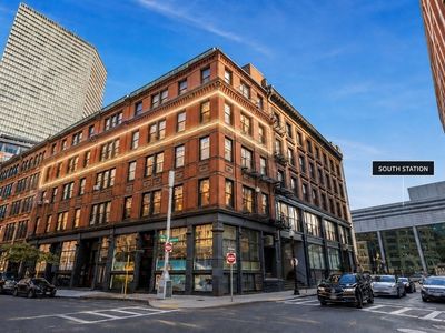 118 South St #4AB