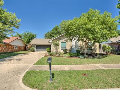 2307 Louise Ln