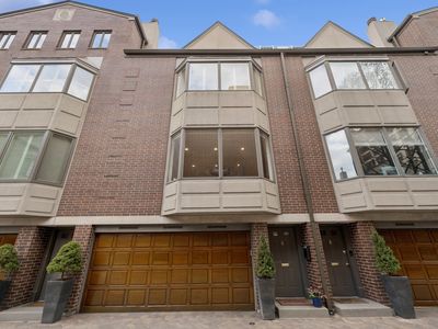 55 W Goethe St UNIT 1236