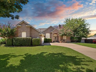 111 Honeysuckle Dr