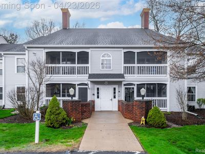 1221 Curzon Ct APT 203