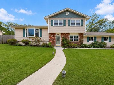 35 Redwood Drive