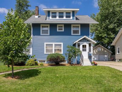 Property at 1105 Maplewood Dr NE, Cedar Rapids, IA