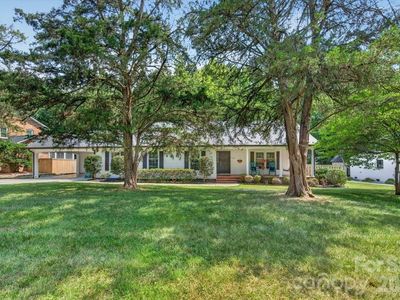 4124 Bridgewood Ln