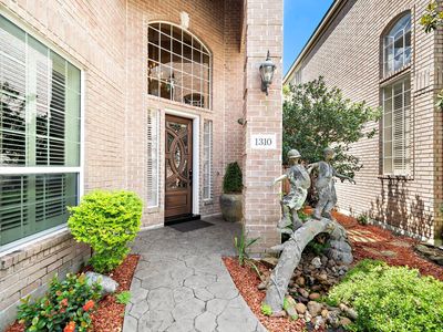 Property at 1310 Whispering Pines Dr, Houston, TX