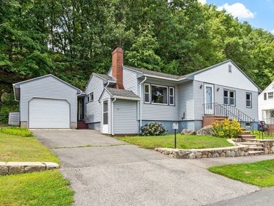 20 Greenwood Rd