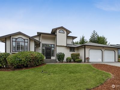 5502 Green Hills Avenue NE