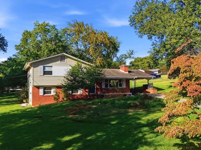 4417 Silverhill Dr