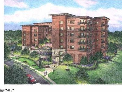 301 E Broad St UNIT 105