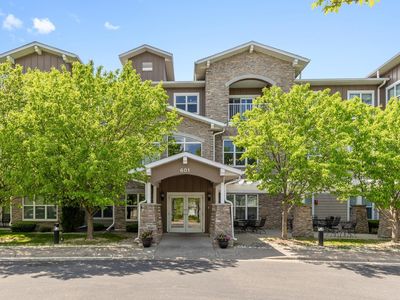 601 Levander Way APT 208