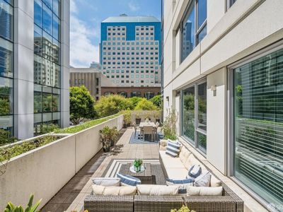 631 Folsom St APT 2B
