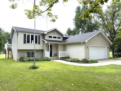 580 Simon Ave W