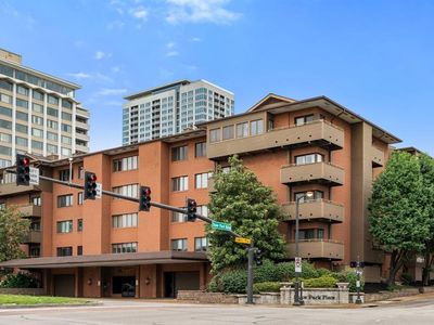 250 S Brentwood Blvd APT 1F