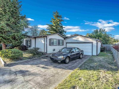 4729 Deepwood Loop NE