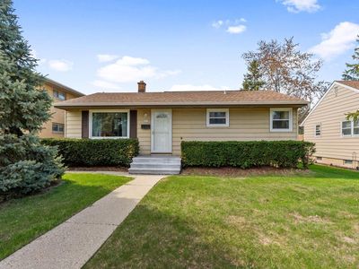 9517 West Capitol DRIVE