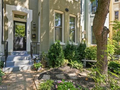 1541 T St NW
