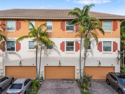 3924 Laurel Ln #3924