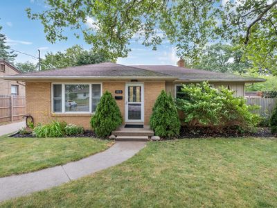 1859 Evergreen St SE