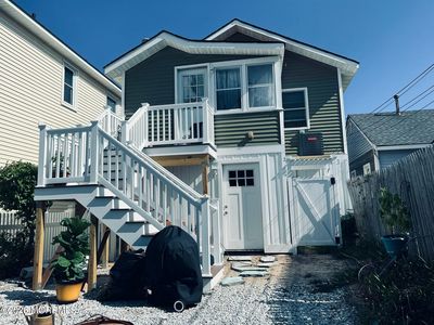 121 M Street