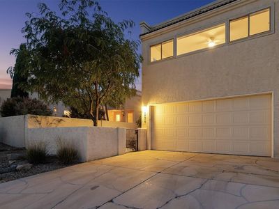 10016 Del Chaparral Ct NE