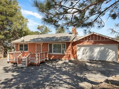 30400 Live Oak Dr