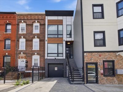 666 Ocean Ave #2
