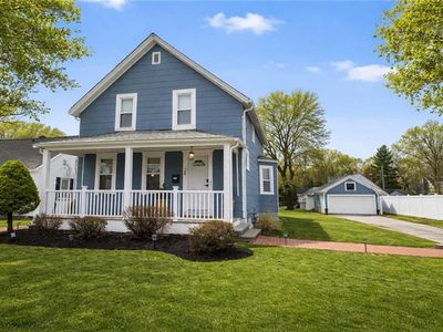 28 Myrtle Ave
