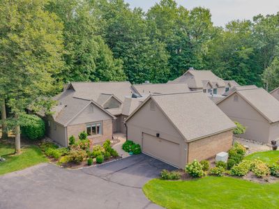 4596 Cottonwood Dr