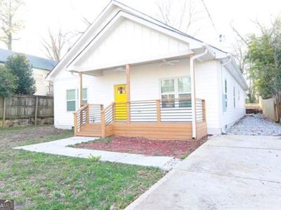 1673 Fairway Hill Dr SE