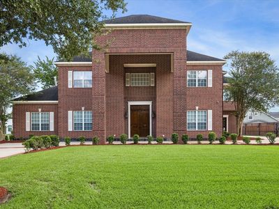3912 Roseneath Dr