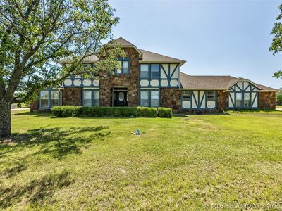 7033 S 4130th Rd