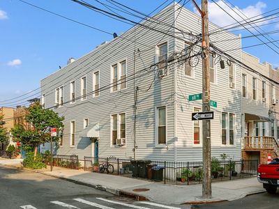 60-02 68th Rd