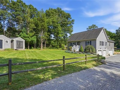95 Buttonwoods Rd
