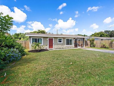 5932 RICHARD PLACE