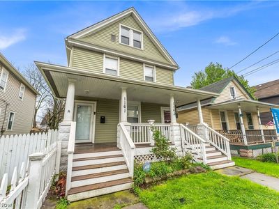 1161 Rowley Ave