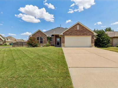 12204 Heathfield Ln