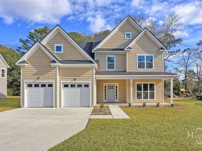 220 Skinner Avenue N