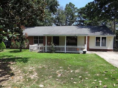 1812 W Park Dr