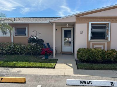 2546 Dudley Drive E #B