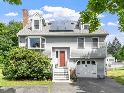 11 Hemlock Ave