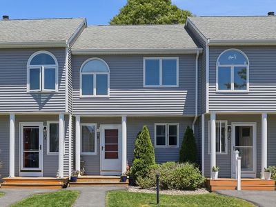 2743 Cranberry Highway APT 17B