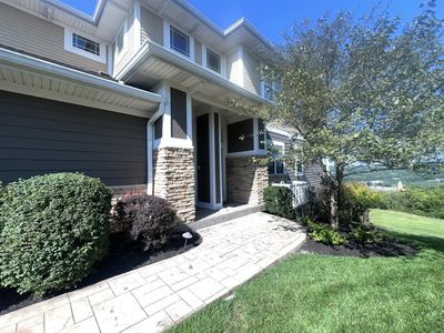 358 Riverpointe Dr Unit 9