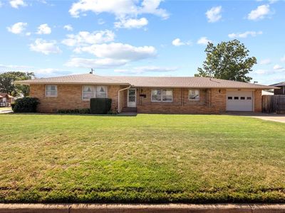 601 N Kansas St