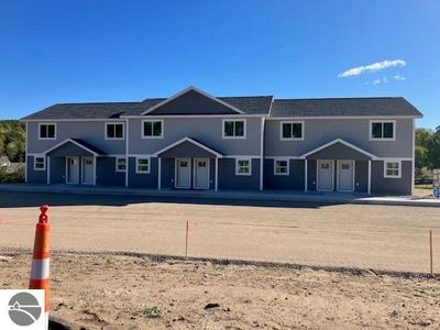 3788 Woodgate Dr #6