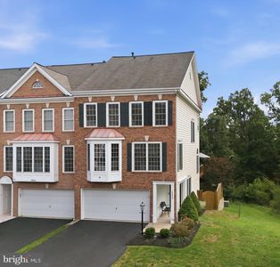 18430 Montview Sq