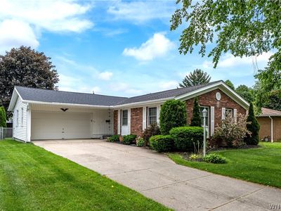 52 Bucyrus Dr