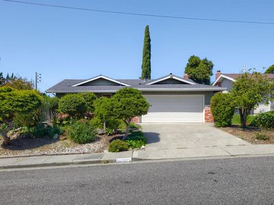 2275 Cambridge Drive